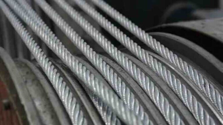 The Advantages of Using Galvanized Wire Rope in Construction - SICHwirerope
